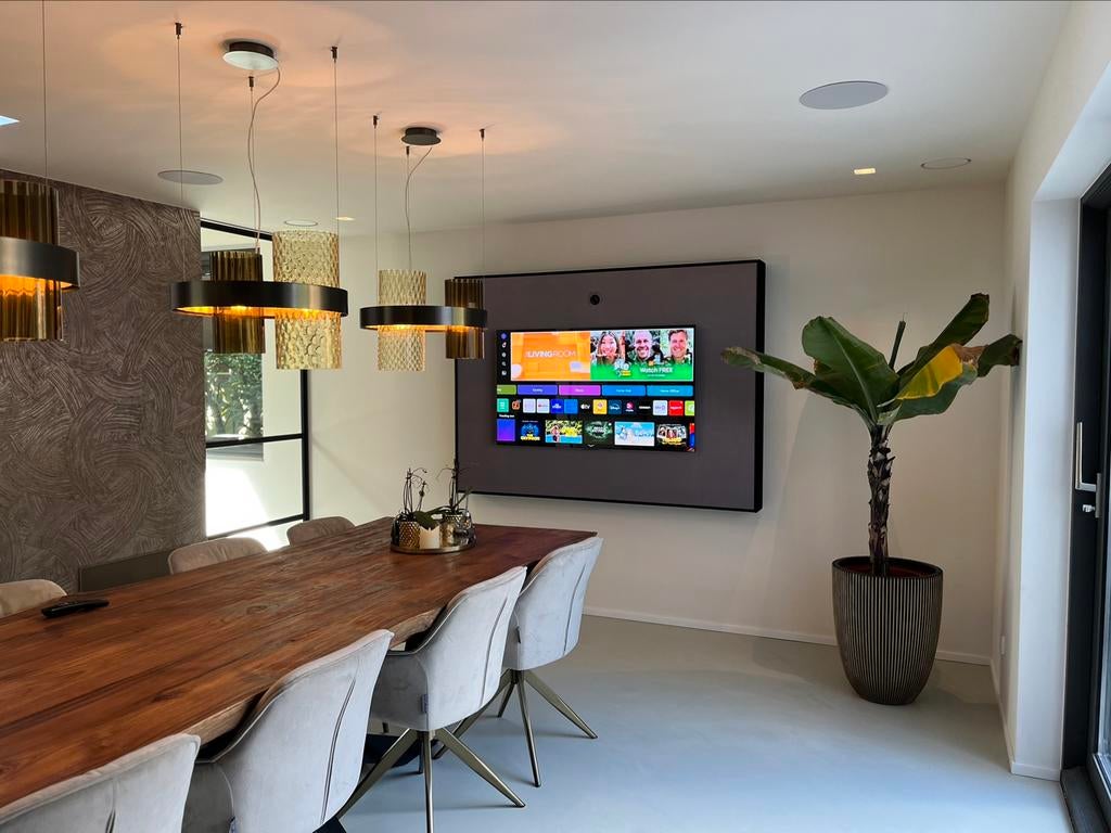 Cinema TV -the ultimate livingroom cinema- High End Maatwerk, Nieuw, OLED, Ophalen of Verzenden, 100 cm of meer