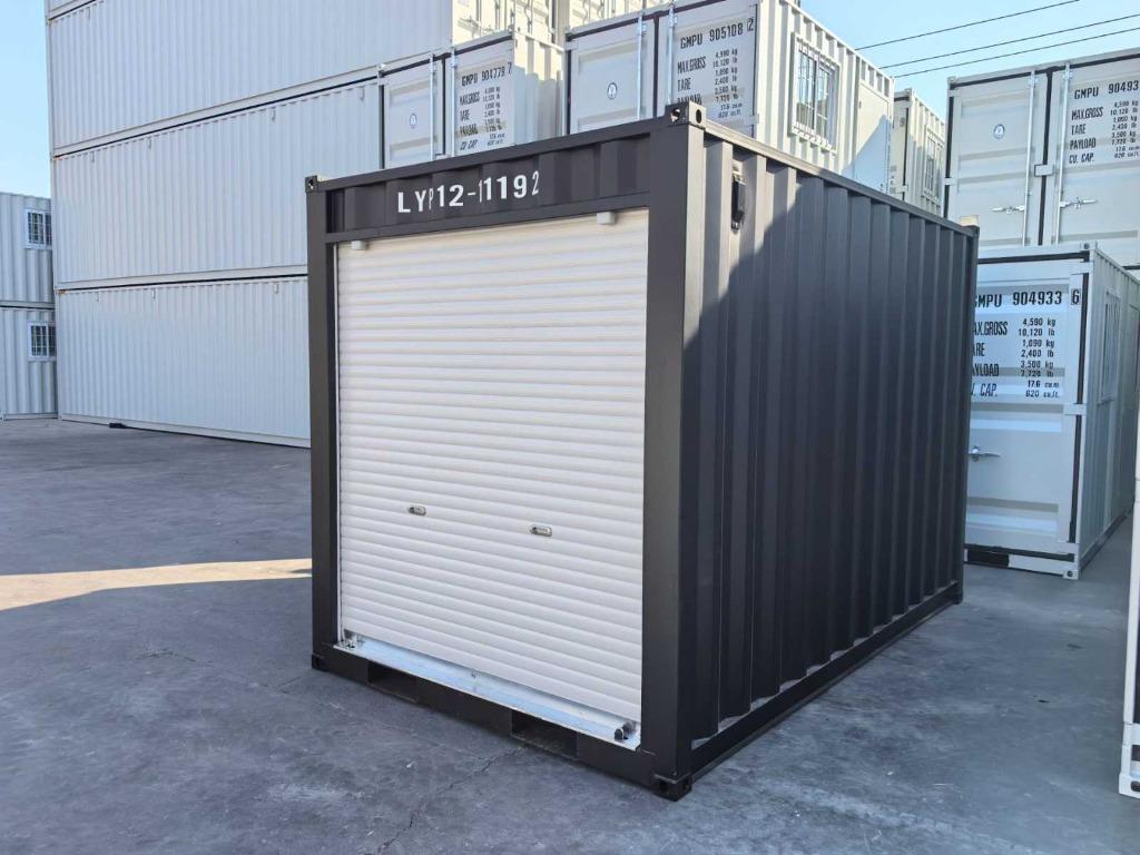 12ft of 20ft Zeecontainer met roldeur, Ophalen