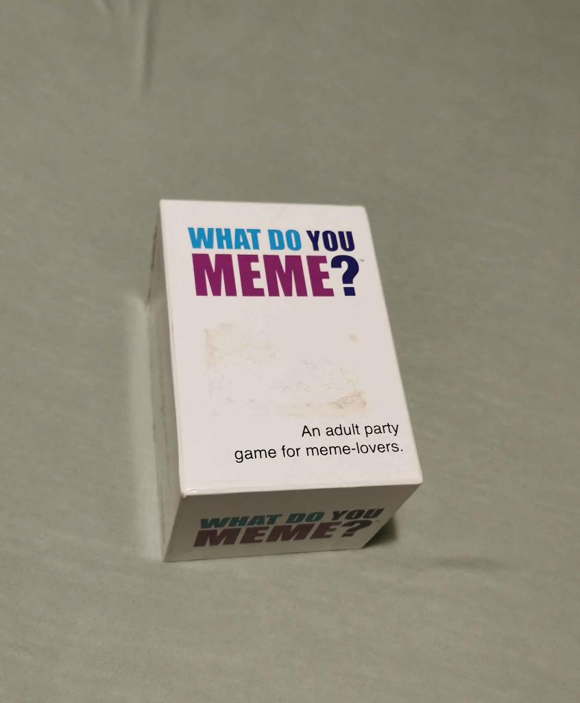 What do you meme kaartspel, Vijf spelers of meer, Ophalen of Verzenden, Zo goed als nieuw