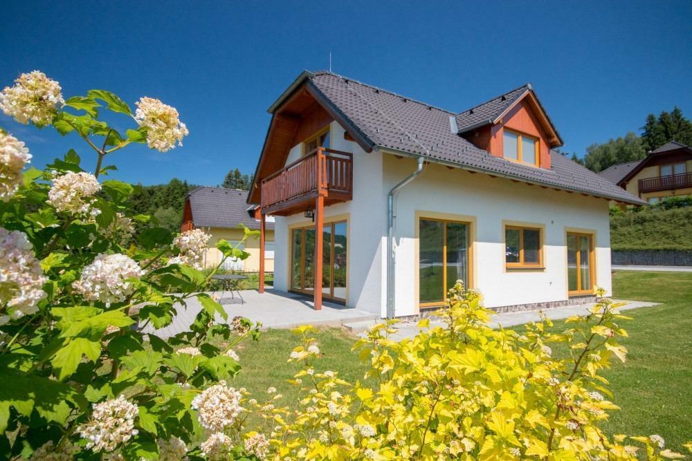 Luxe woningen op loopafstand van lipnomeer en skipiste, Vakantie, 4 of meer slaapkamers, Bemiddelingsbureau, Tv, Bohemen overig