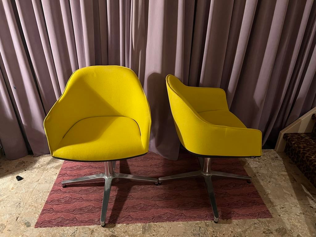 Gele Vitra stoel softshell, draaibaar, Huis en Inrichting, Ophalen, Zo goed als nieuw, Geel, Bureaustoel