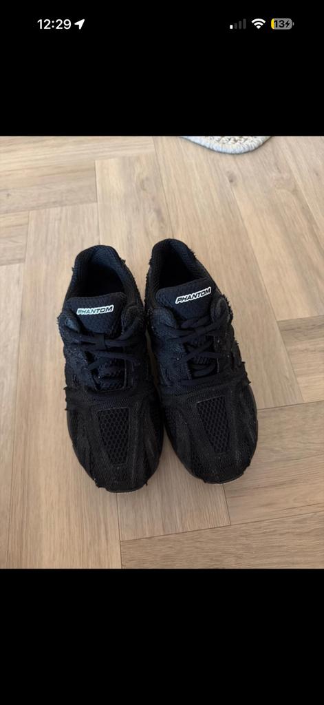 Balenciaga sneakers phantom, Ophalen of Verzenden, Zo goed als nieuw, Zwart, Sneakers of Gympen