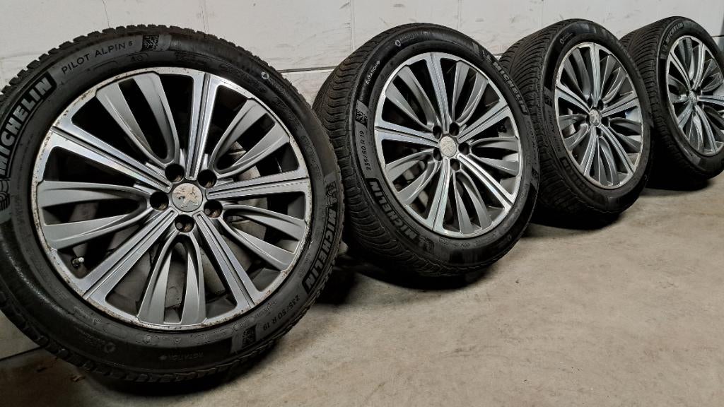 Bi-color velgen Peugeot 5008 4008 3008 C5 Aircross 235/50/19, 19 inch, Gebruikt, Banden en Velgen, 235 mm