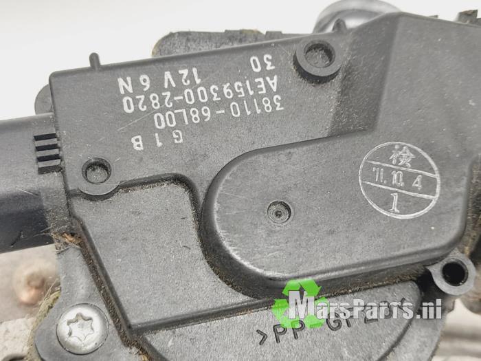 Ruitenwismotor + Mechaniek van een Suzuki Swift, Gebruikt, -, -, Ophalen of Verzenden