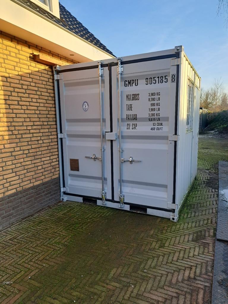 Nieuwe 8ft container/opslagruimte met deur en raam, Doe-het-zelf en Verbouw, Ophalen, Onbekend, Onbekend, Onbekend