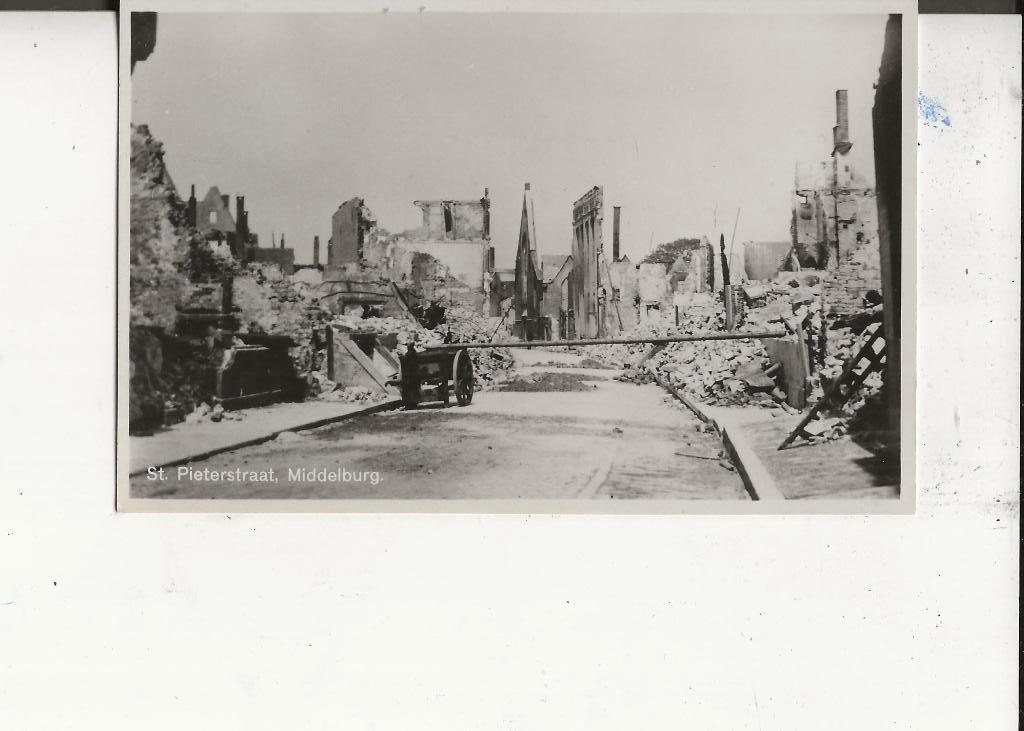 Middelburg 2e WO St Pieterstraat na het bombardement 1940, Ophalen of Verzenden, 1940 tot 1960, Ongelopen, Zeeland