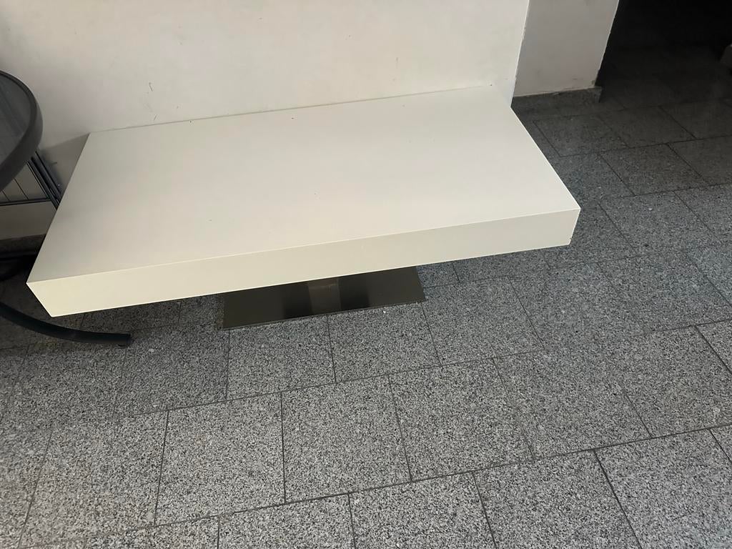 Moderne witte tafel, Kunststof, 100 tot 150 cm, Zo goed als nieuw, Minder dan 50 cm