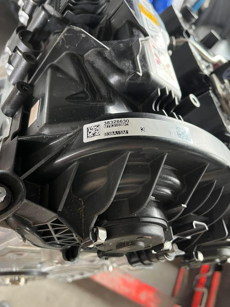 BMW B38 B38A15M motor motorblok 2021 2000 km 3 cilinder 1.5, Ophalen of Verzenden, BMW