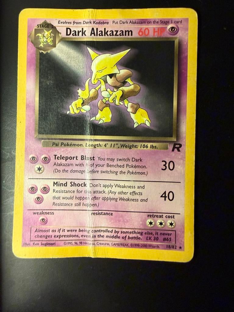 Dark Alakazam 18/82 Team rocket, Ophalen of Verzenden, Gebruikt, Losse kaart