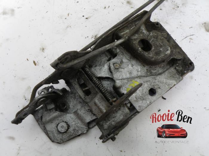 Deurslot Mechaniek 2Deurs rechts van een Chevrolet Blazer, Auto-onderdelen, Gebruikt, -, Ophalen of Verzenden, -