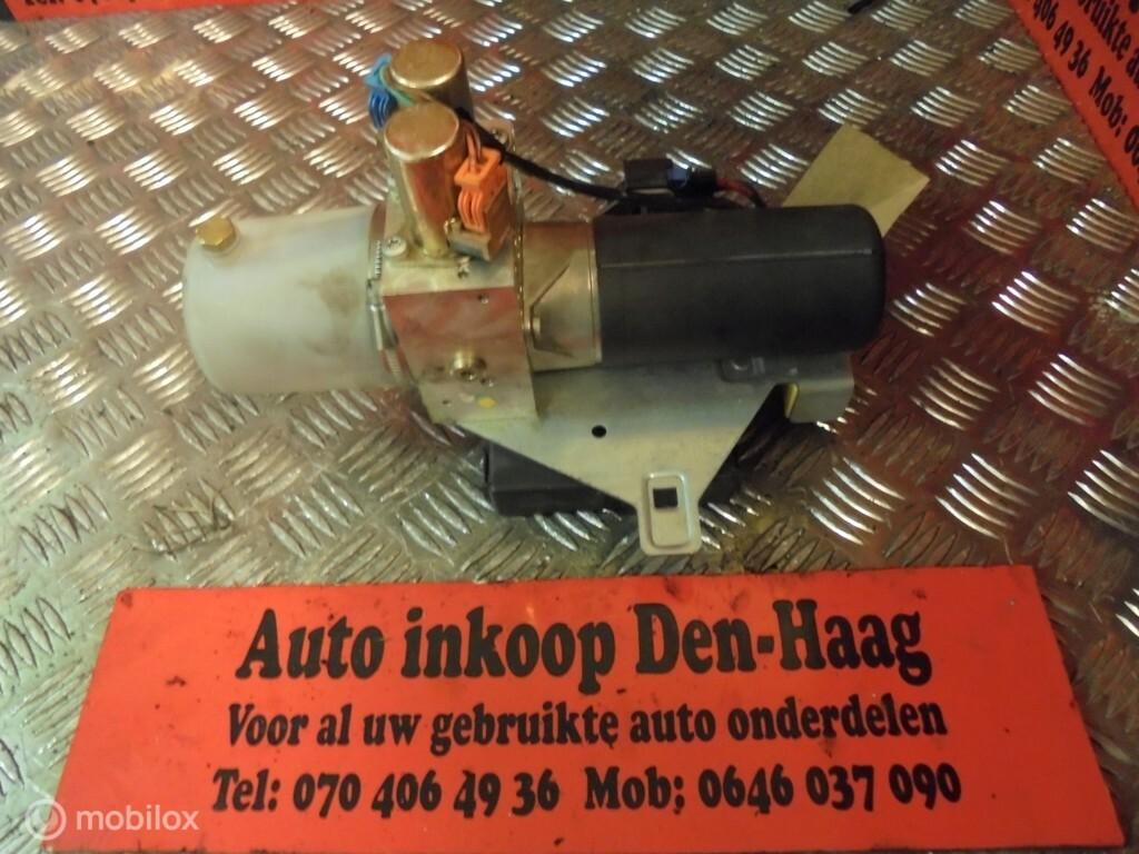 Renault Megane CC II ('03-'09) Cabriodak Motor 8200149739, Ophalen of Verzenden, Gebruikt, Renault
