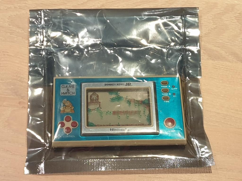Game & Watch Donkey Kong Jr. DJ-101, Ophalen of Verzenden, Zo goed als nieuw, Overige modellen