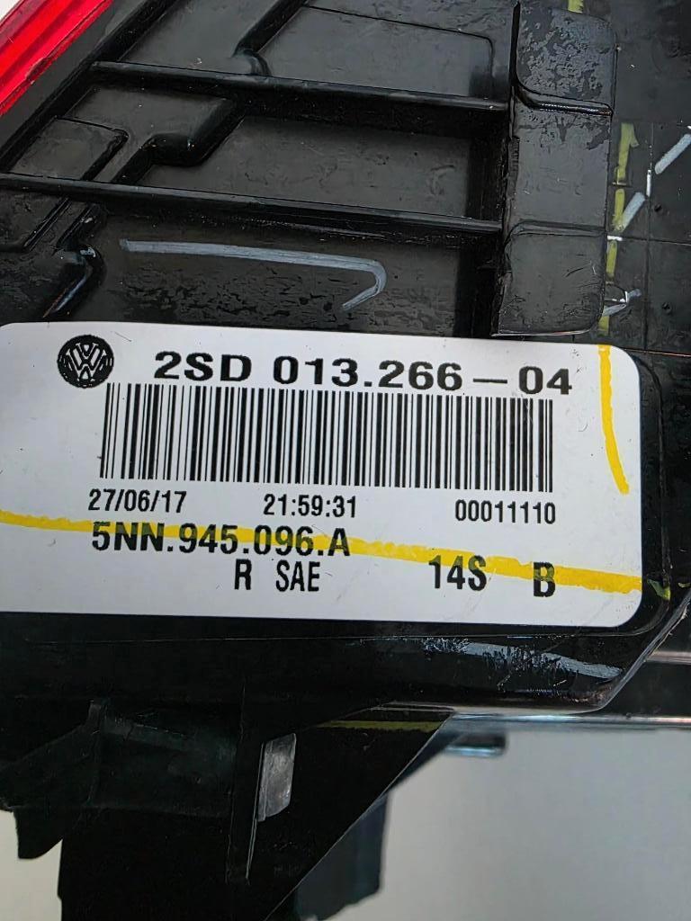 VW Tiguan achterlicht rechts, Auto-onderdelen, Verlichting, Gebruikt, Volkswagen, -, Info@rmarnico.nl