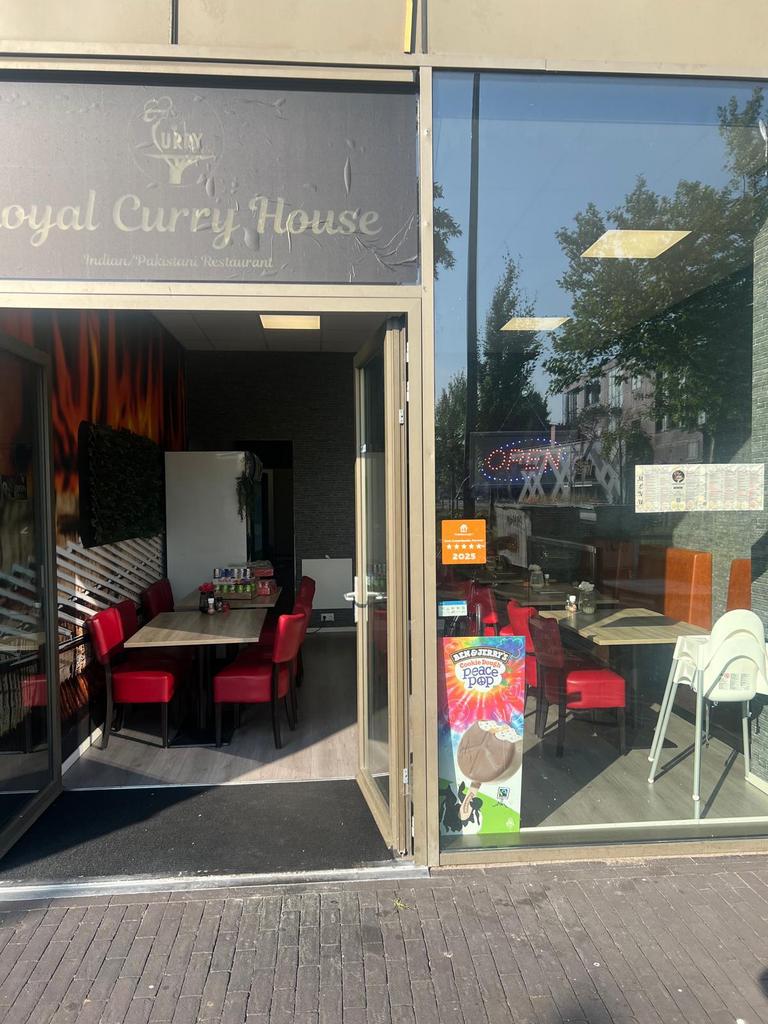 Indian Pakistani Restaurant, Zakelijke goederen