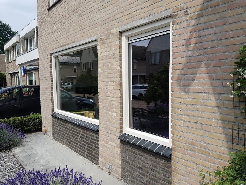 Kunststof kozijnen, rolluiken en gevelbekleding montage