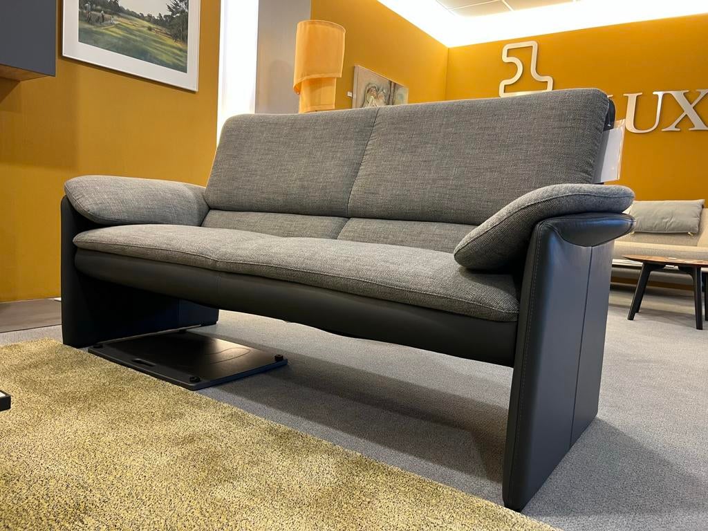 Nieuw Leolux Catalpa 2,5 zits Stof grijs leer Design 183, Nieuw, Ophalen of Verzenden, Leer, 75 tot 100 cm