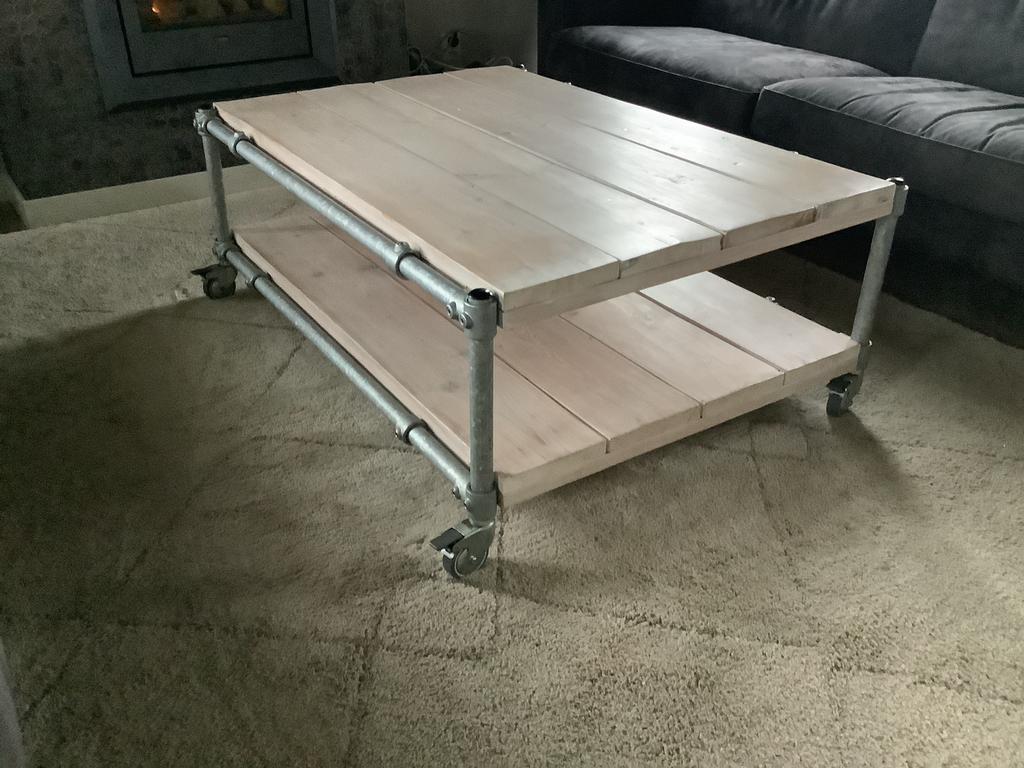 Salon tafel, Huis en Inrichting, Tafels | Salontafels, Ophalen of Verzenden, Gebruikt