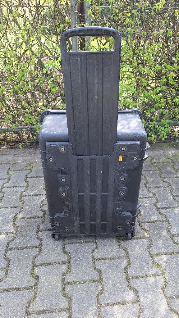 Peli 1610 Case Flightcase Hardcase Rolkoffer Trolleykoffer, Muziek en Instrumenten, Behuizingen en Koffers, Gebruikt, ., ., Flightcase