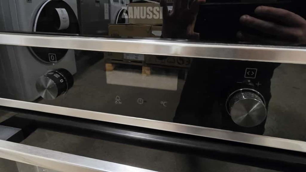 Zanussi inbouw oven ZVENKN7X1, Ophalen, Hete lucht, Refurbished, Oven met grill