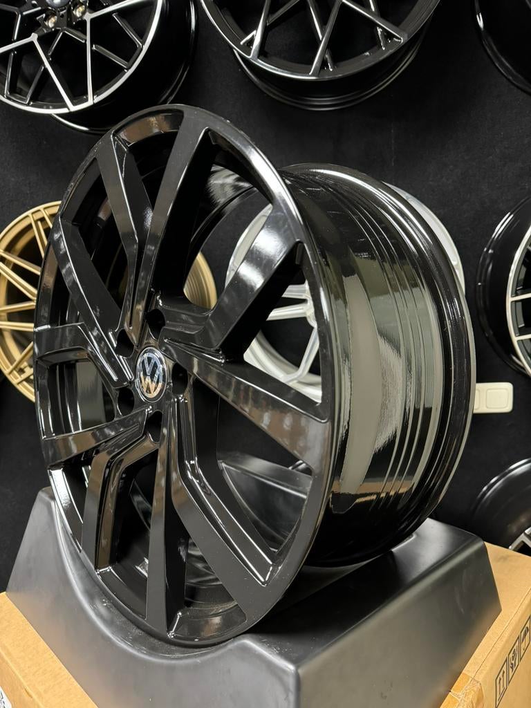 19 inch velgen voor Volkswagen GTI CLUBSPORT 5x11 Golf 6 7 8, 19 inch, Velg(en), Nieuw, Ophalen of Verzenden