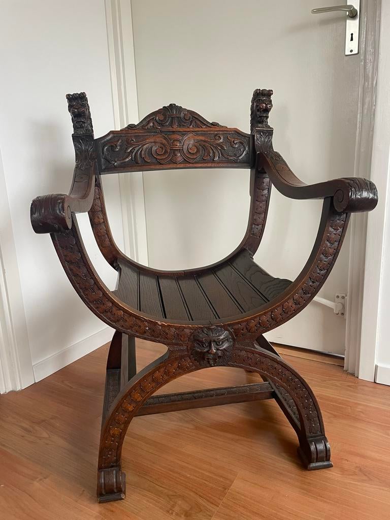Rijk gedecoreerde kasteel stoel, Antiek en Kunst, Antiek | Meubels | Stoelen en Banken, Ophalen