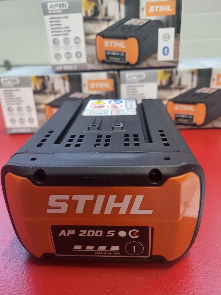 STIHL AP 200 S ACCU nieuw in doos, Tuin en Terras, Hand-tuingereedschap, Ophalen of Verzenden, Nieuw, Overige soorten, Stihl