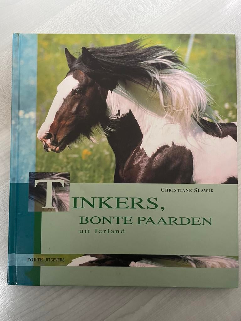 C. Slawik - Tinkers, bonte paarden uit Ierland, C. Slawik, Ophalen of Verzenden, Zo goed als nieuw, Paarden of Pony's