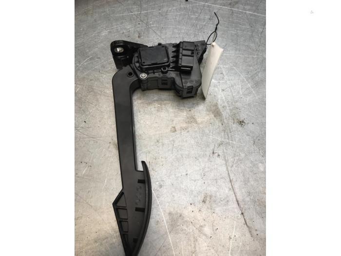 Gaspedaal van een Suzuki Kizashi, Gebruikt, -, -, Ophalen of Verzenden