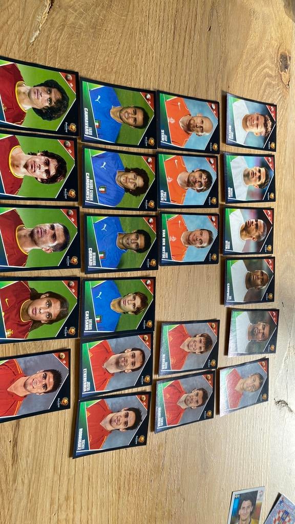 22 x panini euro 2004, Verzamelen, Ophalen of Verzenden, Zo goed als nieuw, Buitenlandse clubs, Poster, Plaatje of Sticker