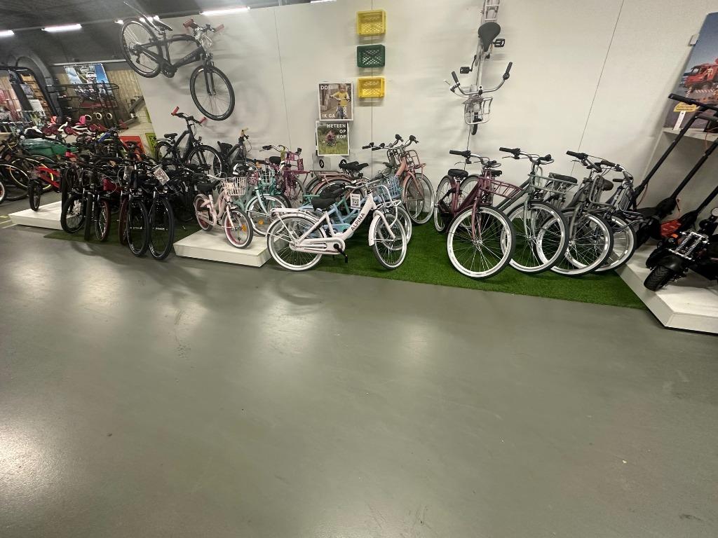 Alpina kinderfiets uit voorraad fiets kom fietsen testen!