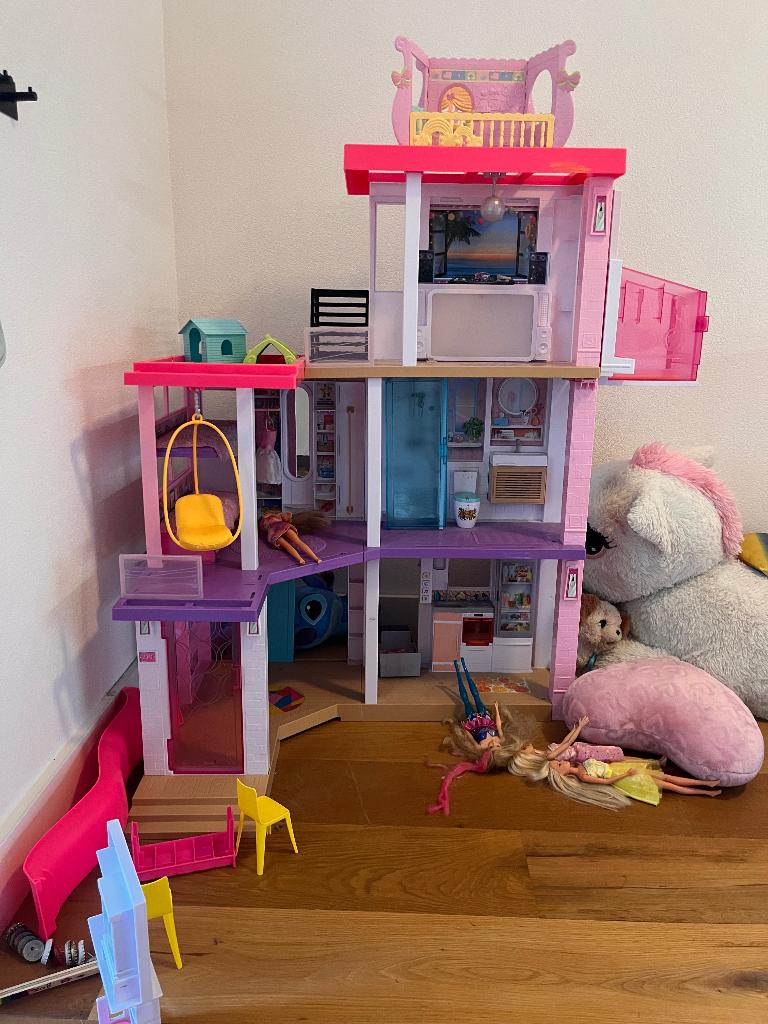 Barbie huis, Kinderen en Baby's, Speelgoed | Poppenhuizen, Ophalen, Gebruikt, Poppenhuis