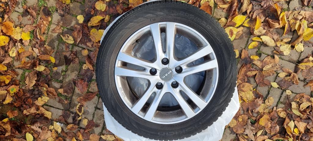 Winterbanden op lichtmetalen velg (MAK) 205/55 R16 91H, Auto-onderdelen, Ophalen, Gebruikt, 16 inch, Banden en Velgen