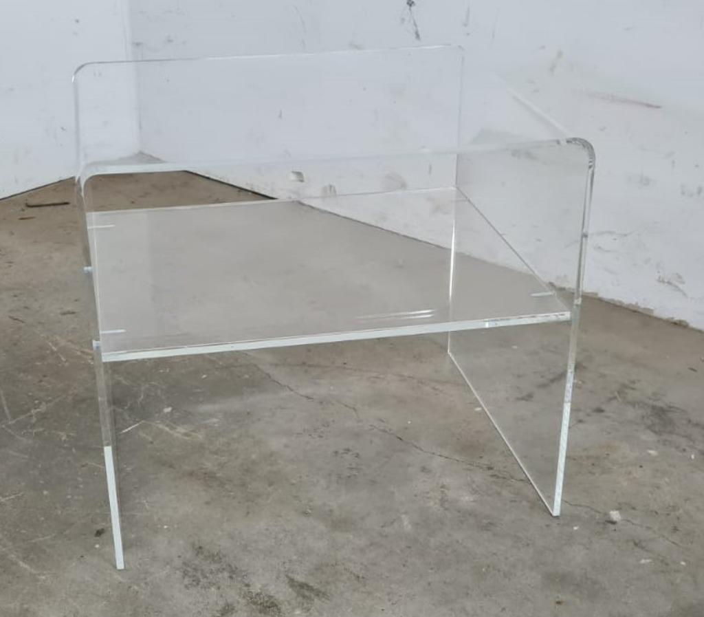 Space age plexiglas bijzettafel, Huis en Inrichting, Tafels | Bijzettafels, Nieuw, Onbekend, Onbekend, Ophalen