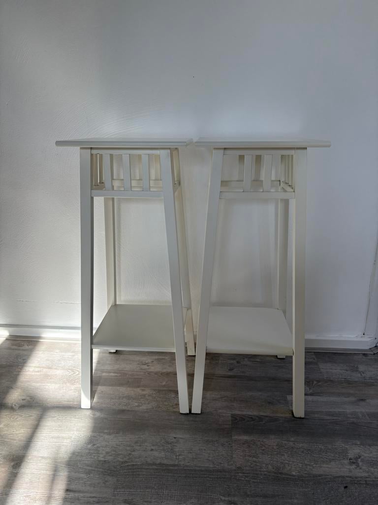 Twee maal Ikea Lantliv plantenstandaard bijzettafel wit, Ophalen, Minder dan 55 cm, Gebruikt, Vierkant