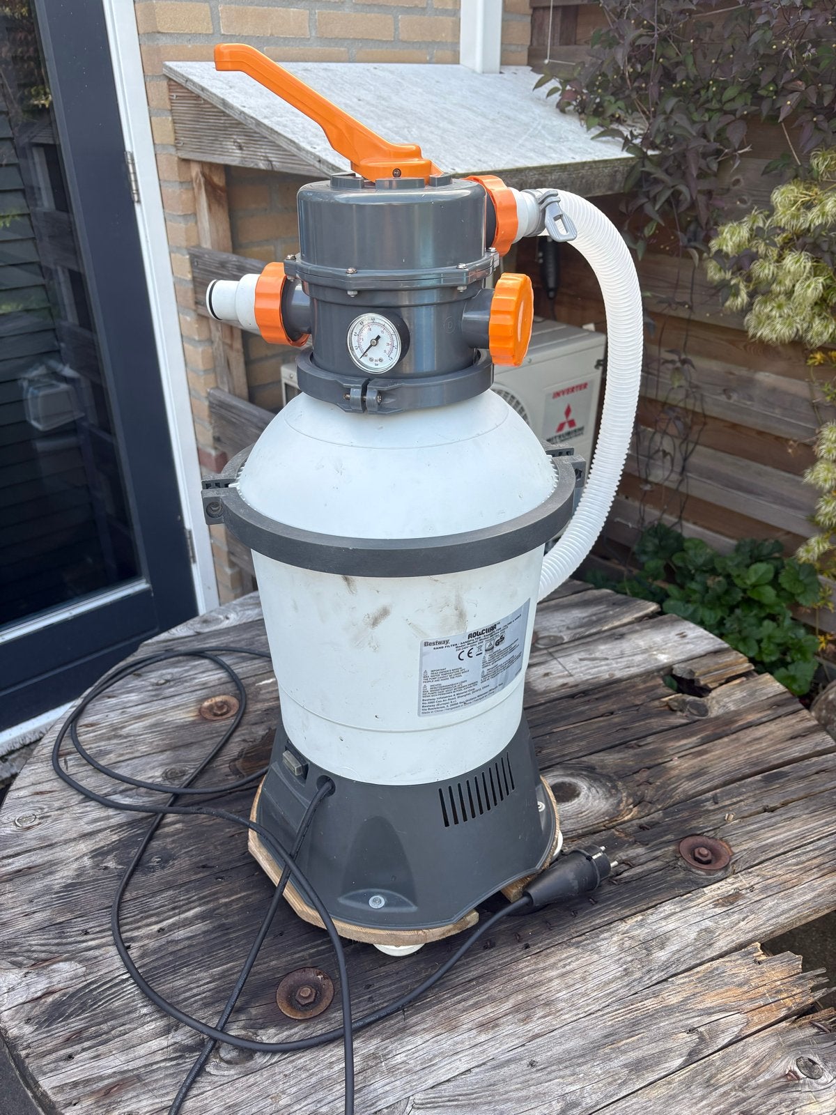 Bestway Zandfilterpomp Flowclear defect, Tuin en Terras, Ophalen, Gebruikt, Zwembadpomp