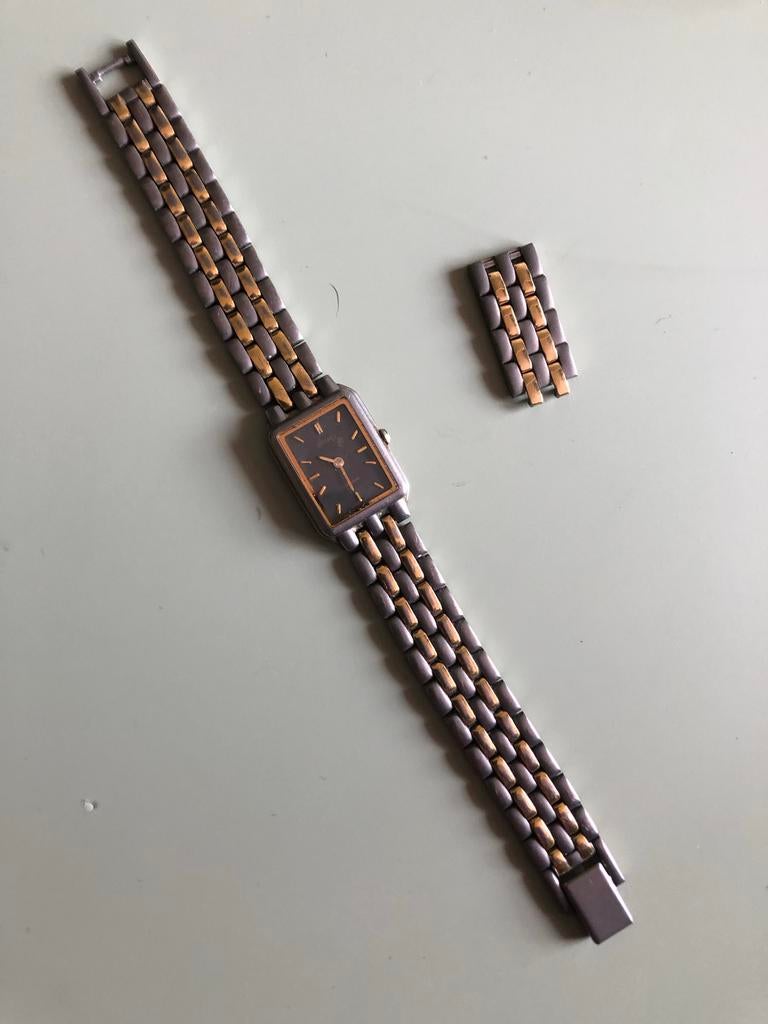Seiko Titanium Dameshorloge met Gouden Accenten, Sieraden, Tassen en Uiterlijk, Horloges | Dames, Gebruikt, Polshorloge, Ophalen of Verzenden