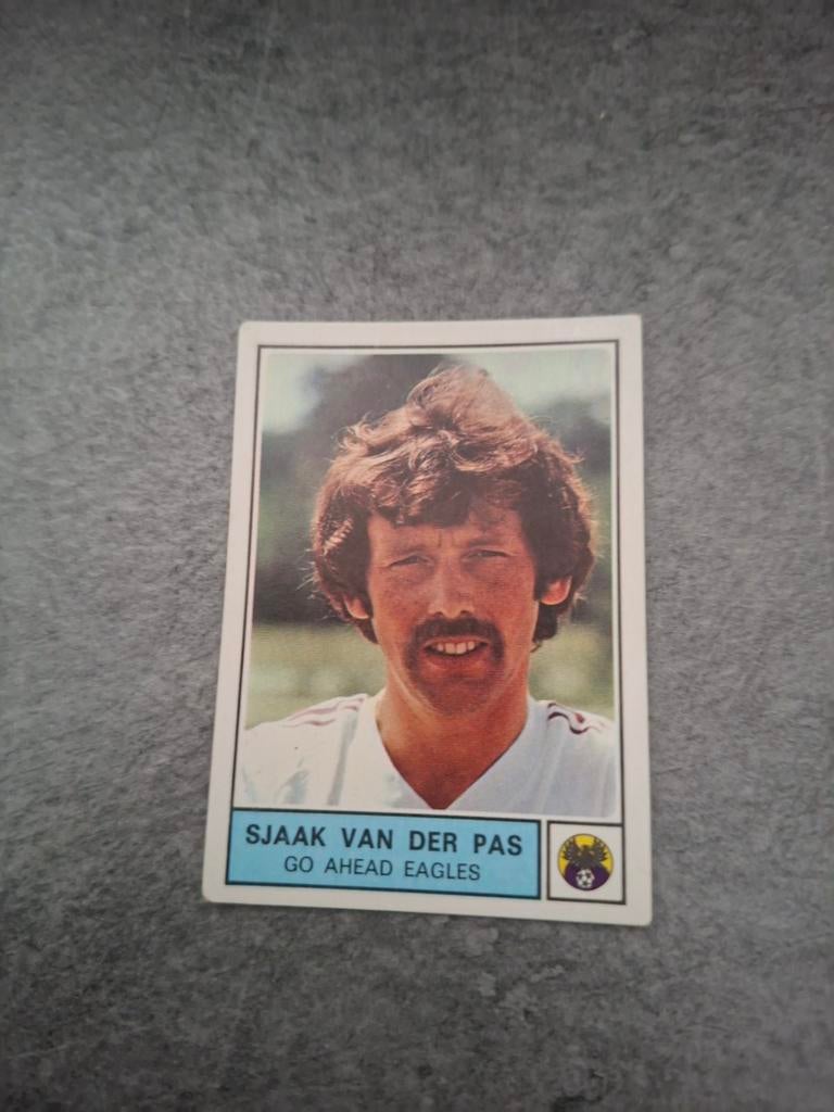 Panini sticker Voetbal 78. Sjaak van der Pas Go Ahead Eagles, Verzenden, Zo goed als nieuw, Sticker