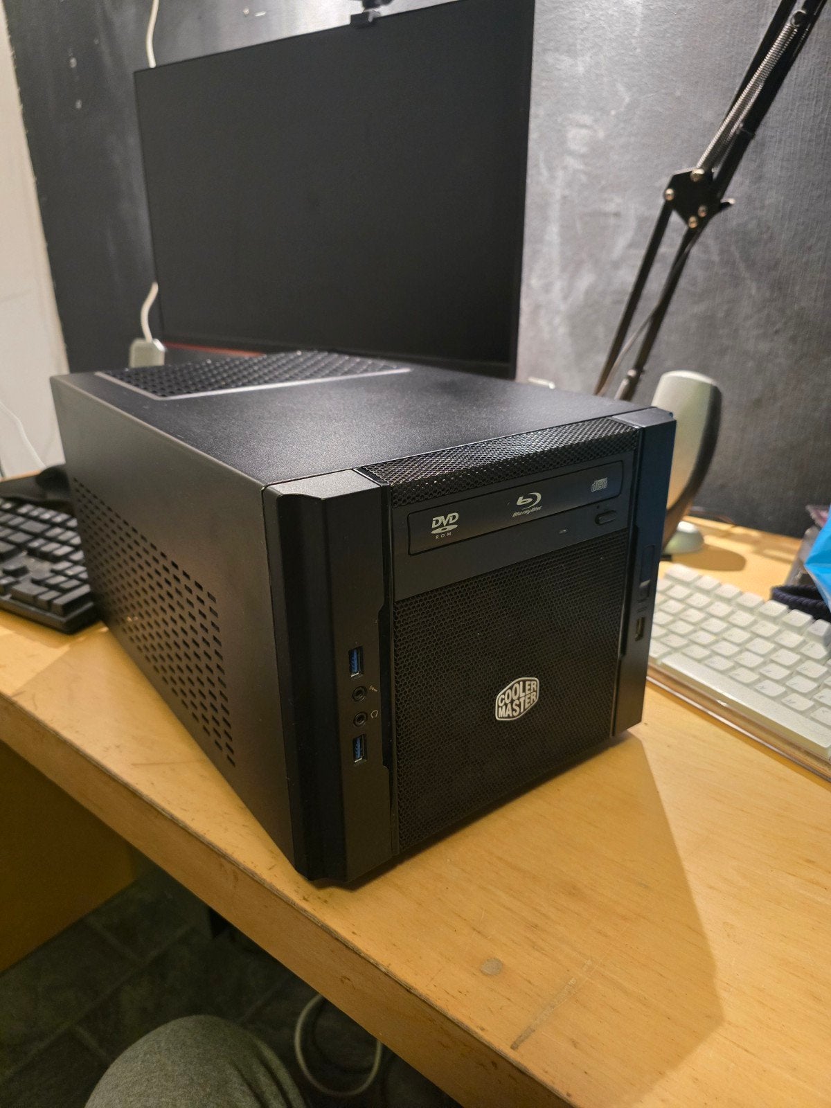 mini game pc, 256 GB, Cooler Master, Ophalen of Verzenden, Zo goed als nieuw