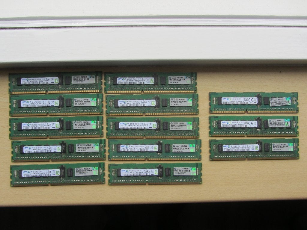 13x Samsung 4GB PC3-10600 DDR3-1333MHz ECC Registered CL9, Computers en Software, 1333 MHz, Server, DDR3, Ophalen of Verzenden