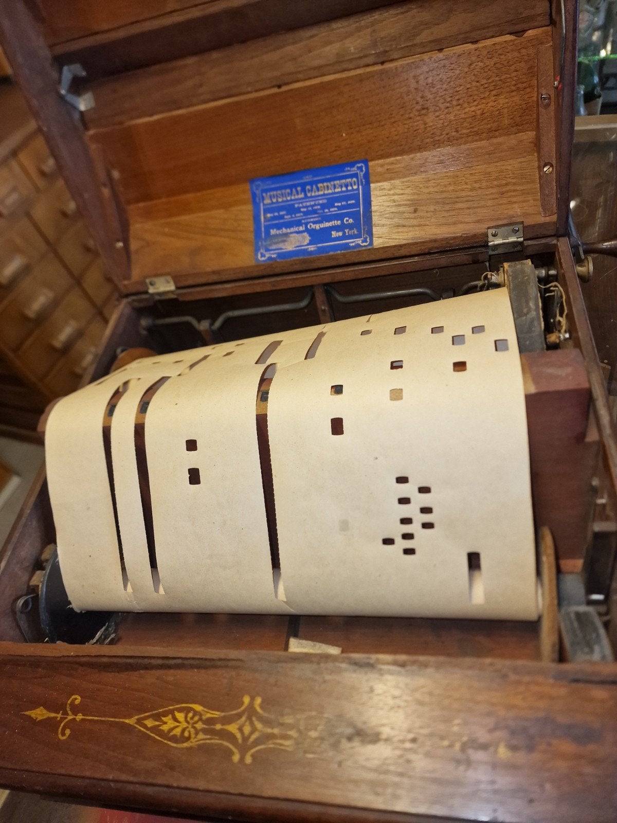 draai orgel uit 1890, Ophalen, Gebruikt