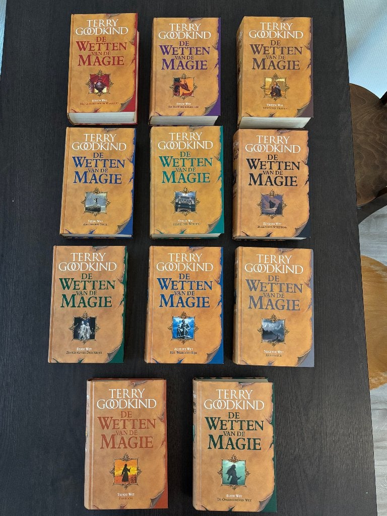 Boekenserie Hardcover De Wetten van de Magie, Boeken, Ophalen of Verzenden, Gelezen, Terry Goodkind