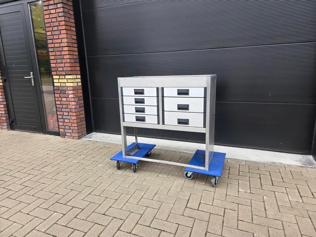 Aluca bedrijfswagen inrichting bedrijfswageninrichting, Ophalen