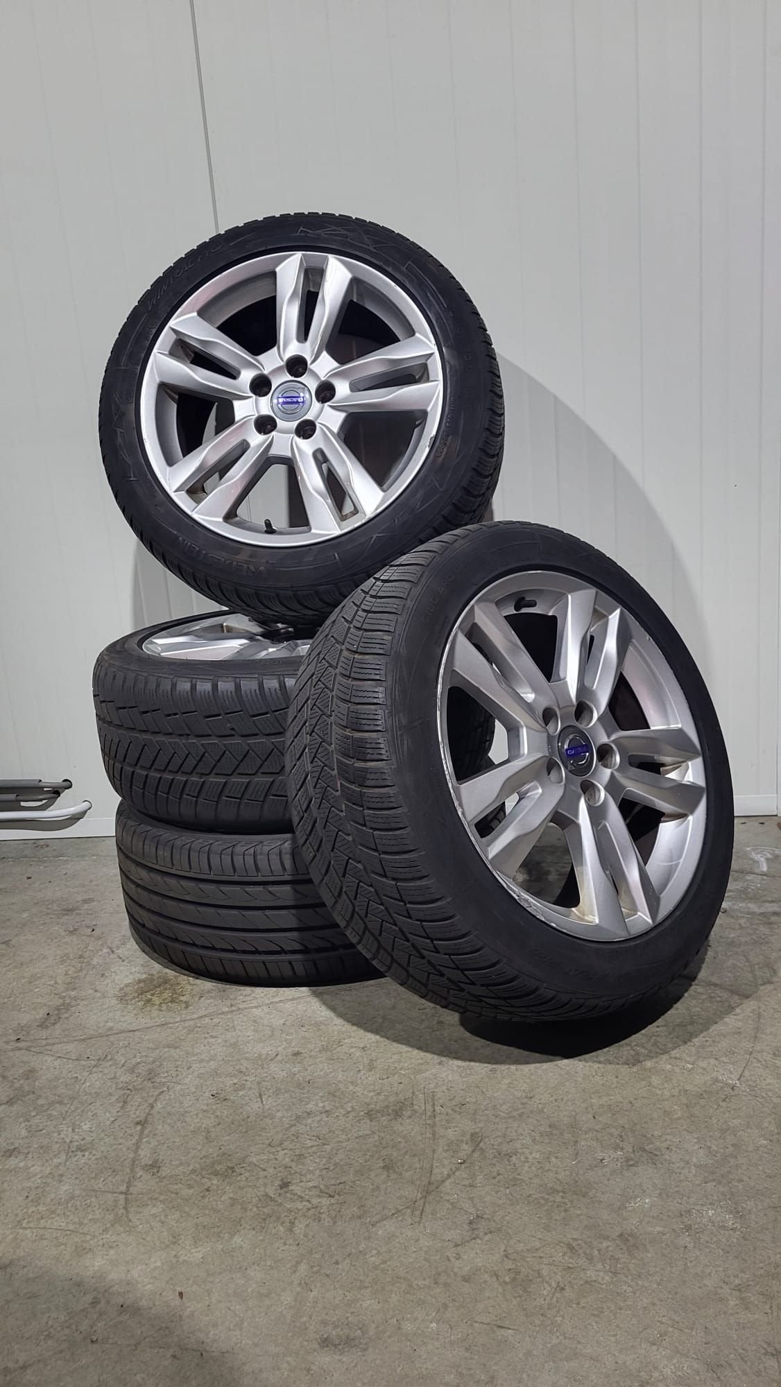 Volvo V60 | 3 Winterbanden / 1 zomerband | 5x108, Auto-onderdelen, Ophalen, Gebruikt, -, -