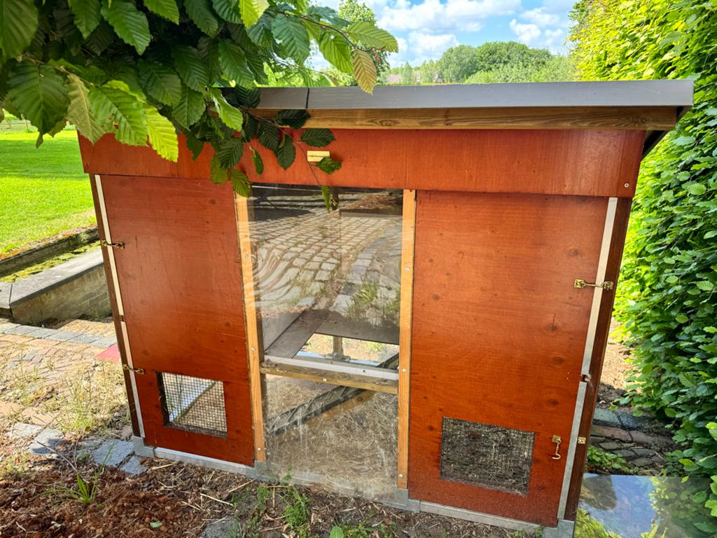 Custom made konijnenhok, Dieren en Toebehoren, Knaagdieren en Konijnen | Hokken en Kooien, Ophalen of Verzenden, 110 cm of meer