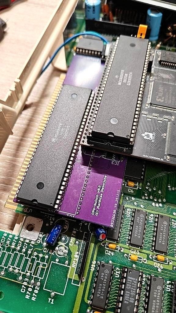 Amiga 500 CPU Switch (Garlic) - CPU Wisselaar, Computers en Software, Verzenden