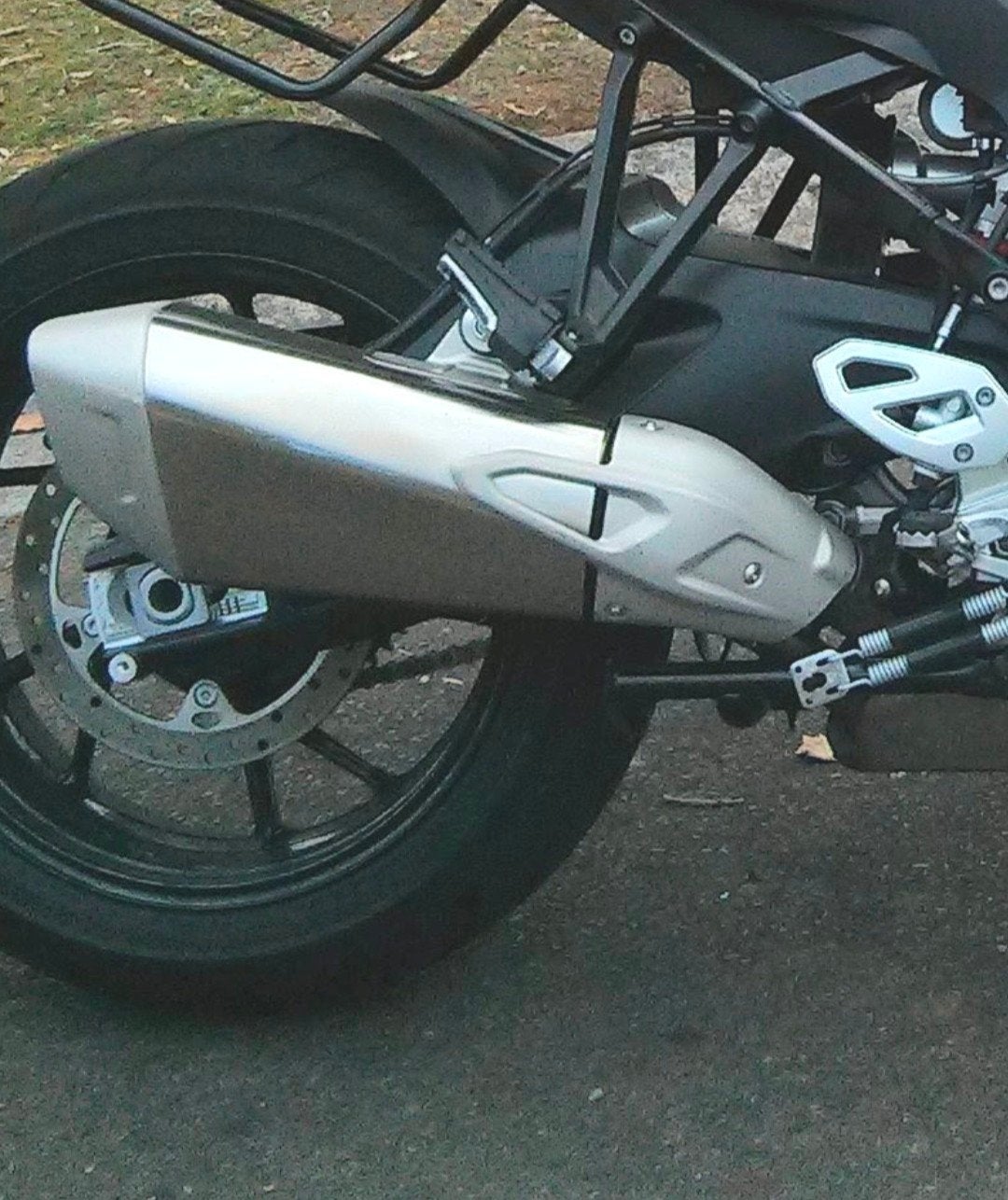 Originele uitlaat BMW S1000XR in nette staat, Motoren, Onderdelen | BMW, Ophalen of Verzenden