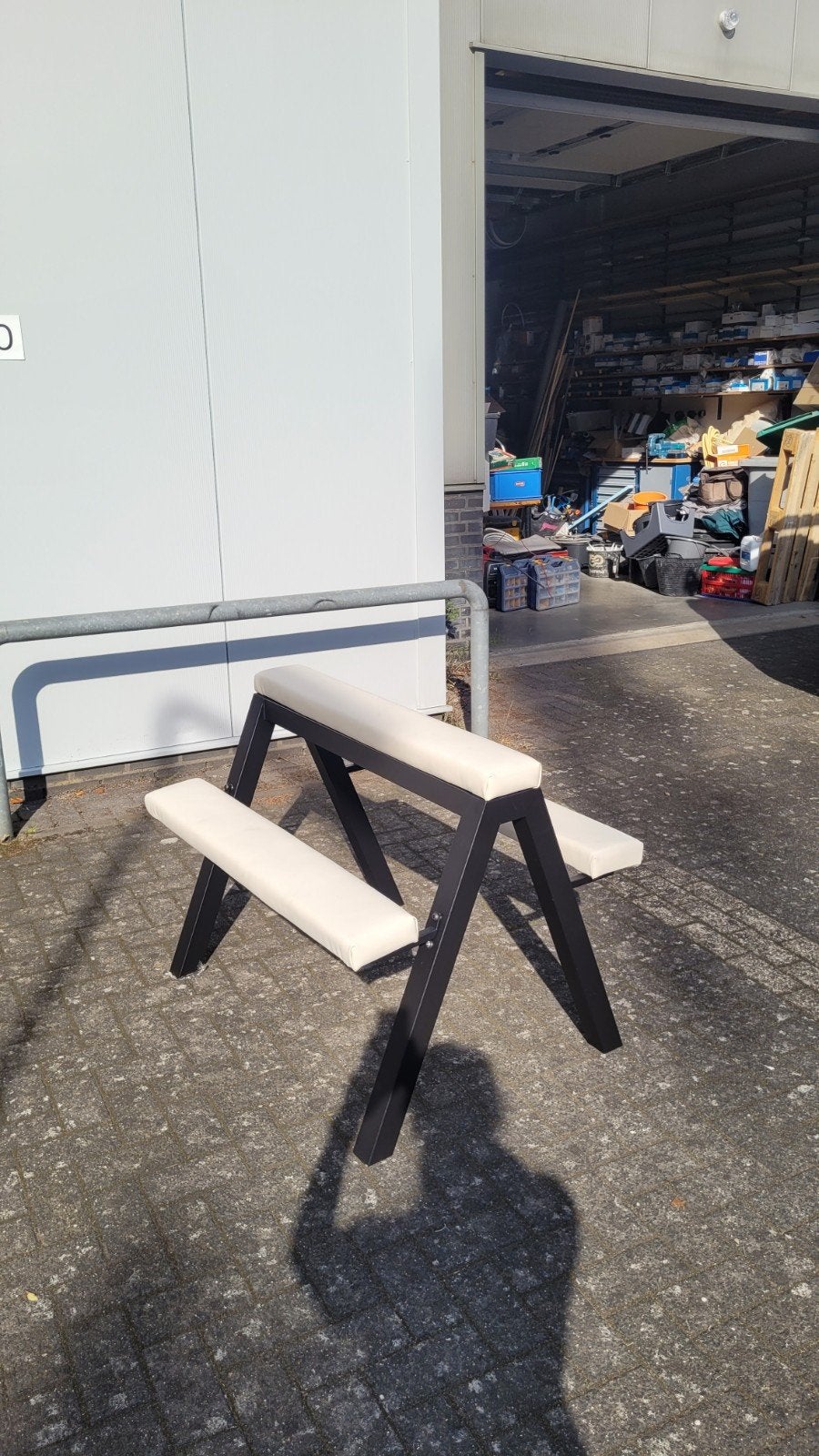 spanking bench/ horse, Ophalen, Zo goed als nieuw