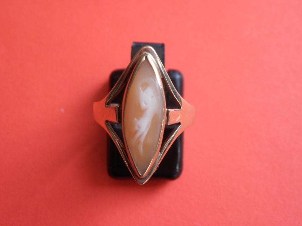 Mooie fijne 14 Kt Gouden Camee Ring - Art Deco maat - 17 1/4, Sieraden, Tassen en Uiterlijk, Antieke sieraden, Verzenden, Goud