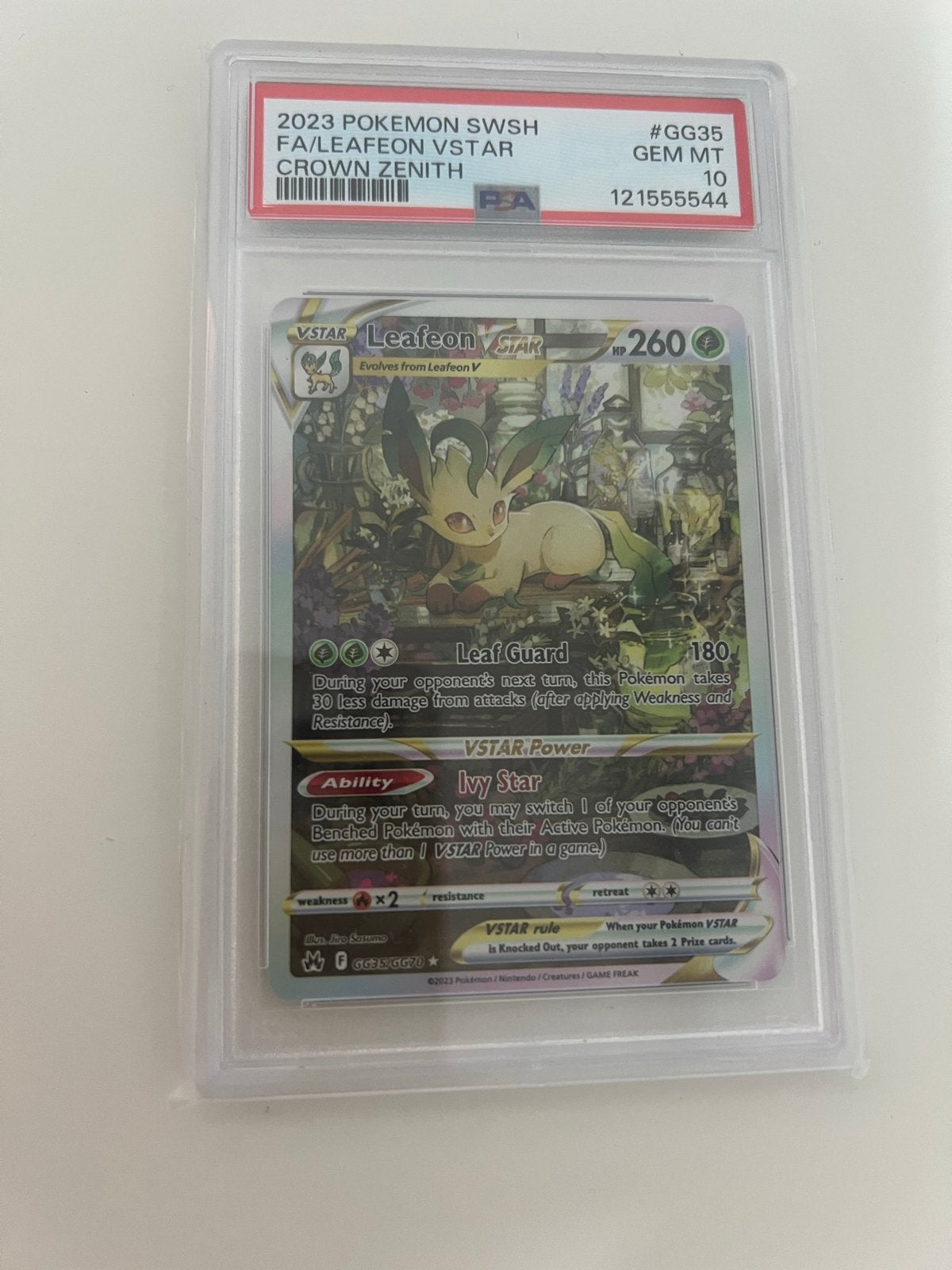 Leafeon VSTAR GG35 PSA 10 - Pokémon Crown Zenith, Ophalen of Verzenden, Nieuw, Losse kaart