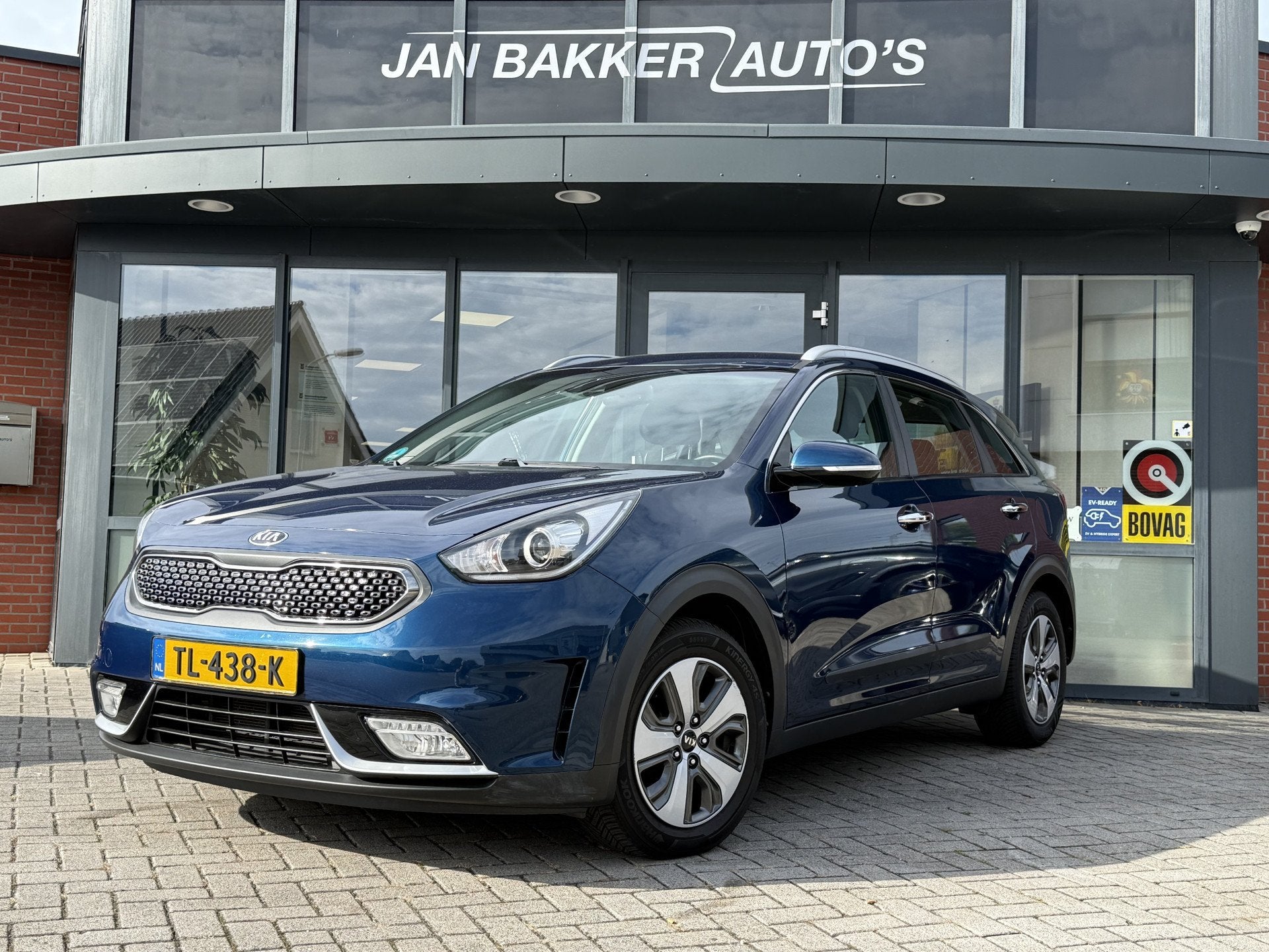 Kia Niro 1.6 GDi Hybrid DynamicLine ✅ Navigatie ✅ achter